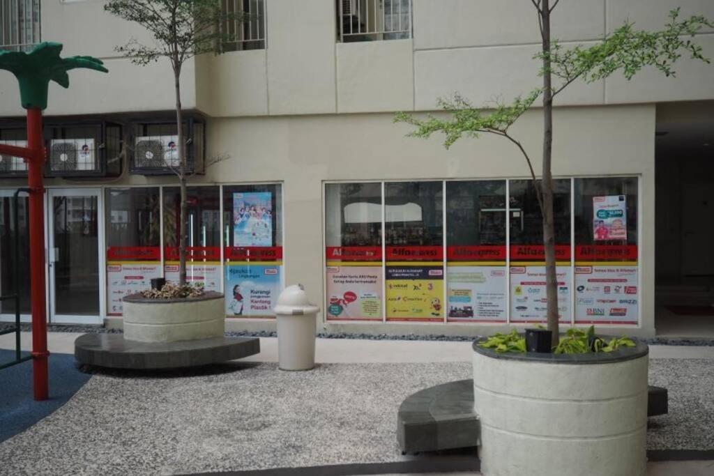 1 Bedroom Apartment Near Central Park Mall Jakarta Luaran gambar