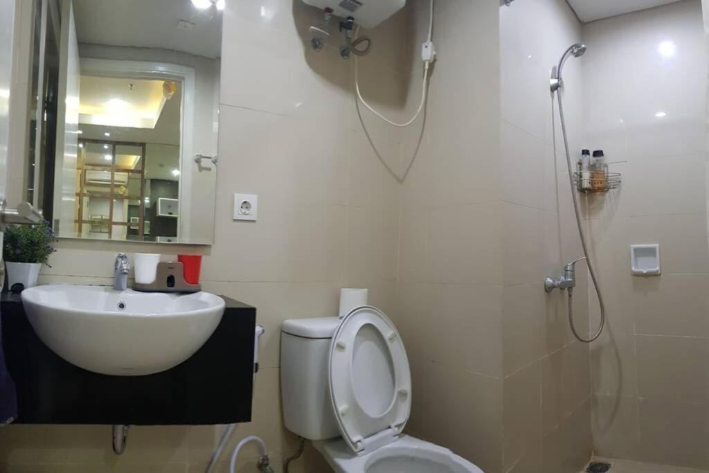 1 Bedroom Apartment Near Central Park Mall Jakarta Luaran gambar